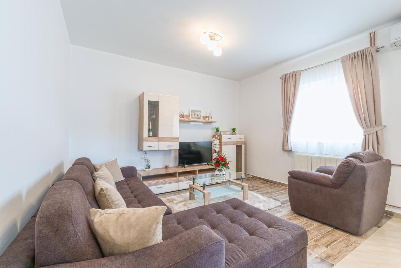 Apartman Tea Privlaka  Ngoại thất bức ảnh